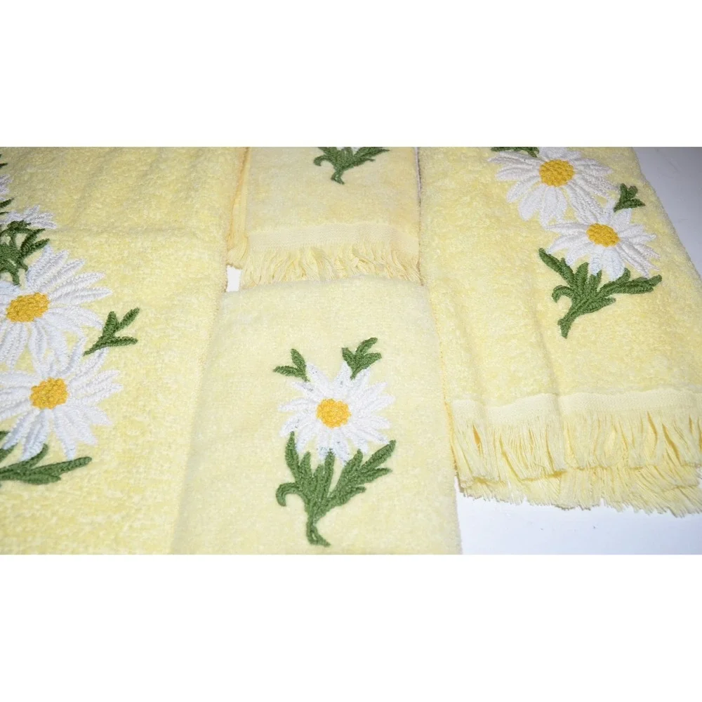 Vtg 70s Set Cannon Daisy Fringed Bath Hand Towels Wash cloth Yellow